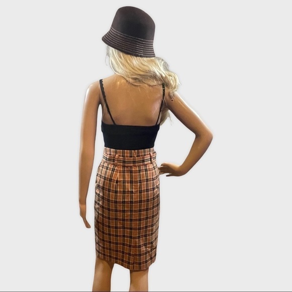 ANN Taylor factory plaid skirt. Size 4 petite - Picture 5 of 9
